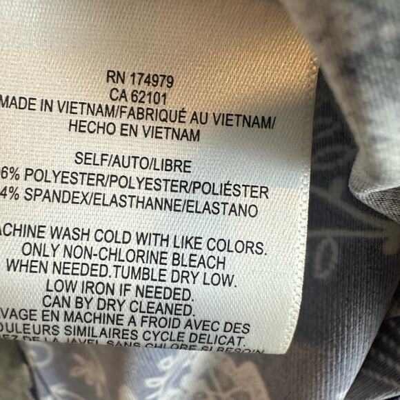 BCBGMaxAzria Blue Noely Shift Dress XS Extra Small White Black Floral - Picture 7 of 9